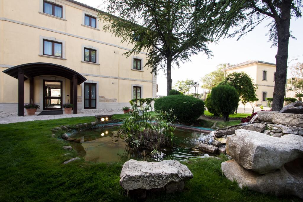 Antica Stazione Hotell Chiaramonte Gulfi Exteriör bild