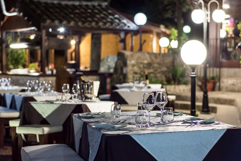 Antica Stazione Hotell Chiaramonte Gulfi Exteriör bild