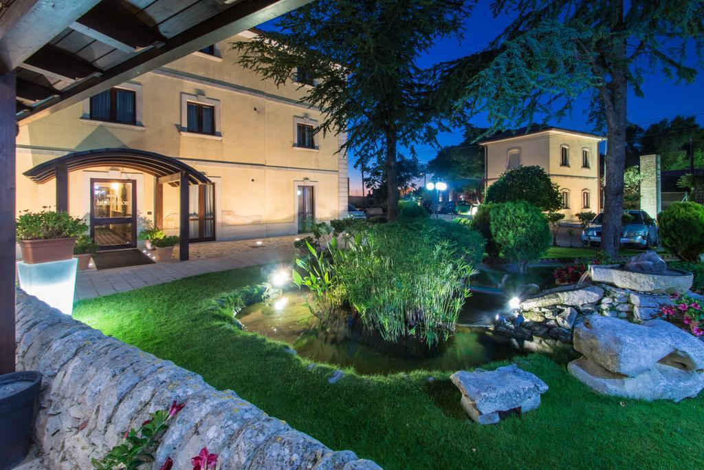Antica Stazione Hotell Chiaramonte Gulfi Exteriör bild