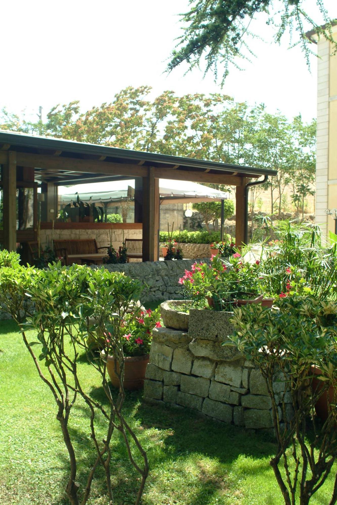 Antica Stazione Hotell Chiaramonte Gulfi Exteriör bild